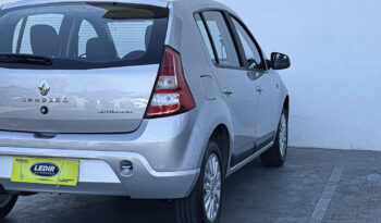 RENAULT SANDERO PRIVILEGE AT 1.6 2013 PRATA completo