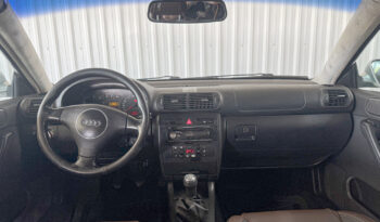 AUDI A3 1.8 2004 completo