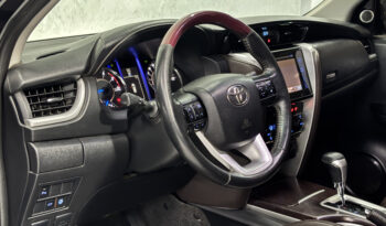 TOYOTA HILUX SW4 SRX A4FD 2.8 DIESEL 2017 AUTOMÁTICA completo