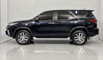 TOYOTA HILUX SW4 SRX A4FD 2.8 DIESEL 2017 AUTOMÁTICA completo