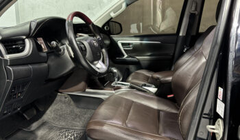 TOYOTA HILUX SW4 SRX A4FD 2.8 DIESEL 2017 AUTOMÁTICA completo