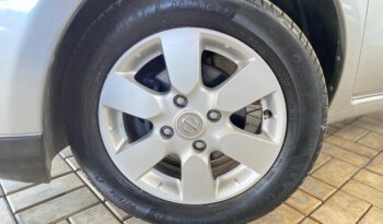 NISSAN LIVINA 18SL 2010 completo