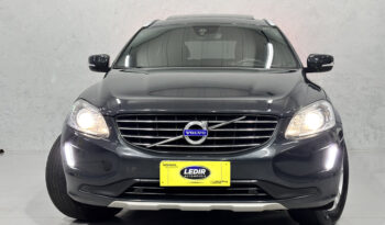 VOLVO XC60 D5 MOMENTUM AUTOMÁTICO 2.0 DIESEL 2017 completo