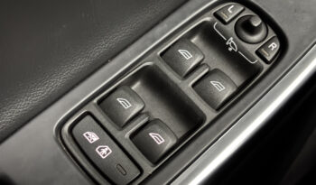 VOLVO XC60 D5 MOMENTUM AUTOMÁTICO 2.0 DIESEL 2017 completo