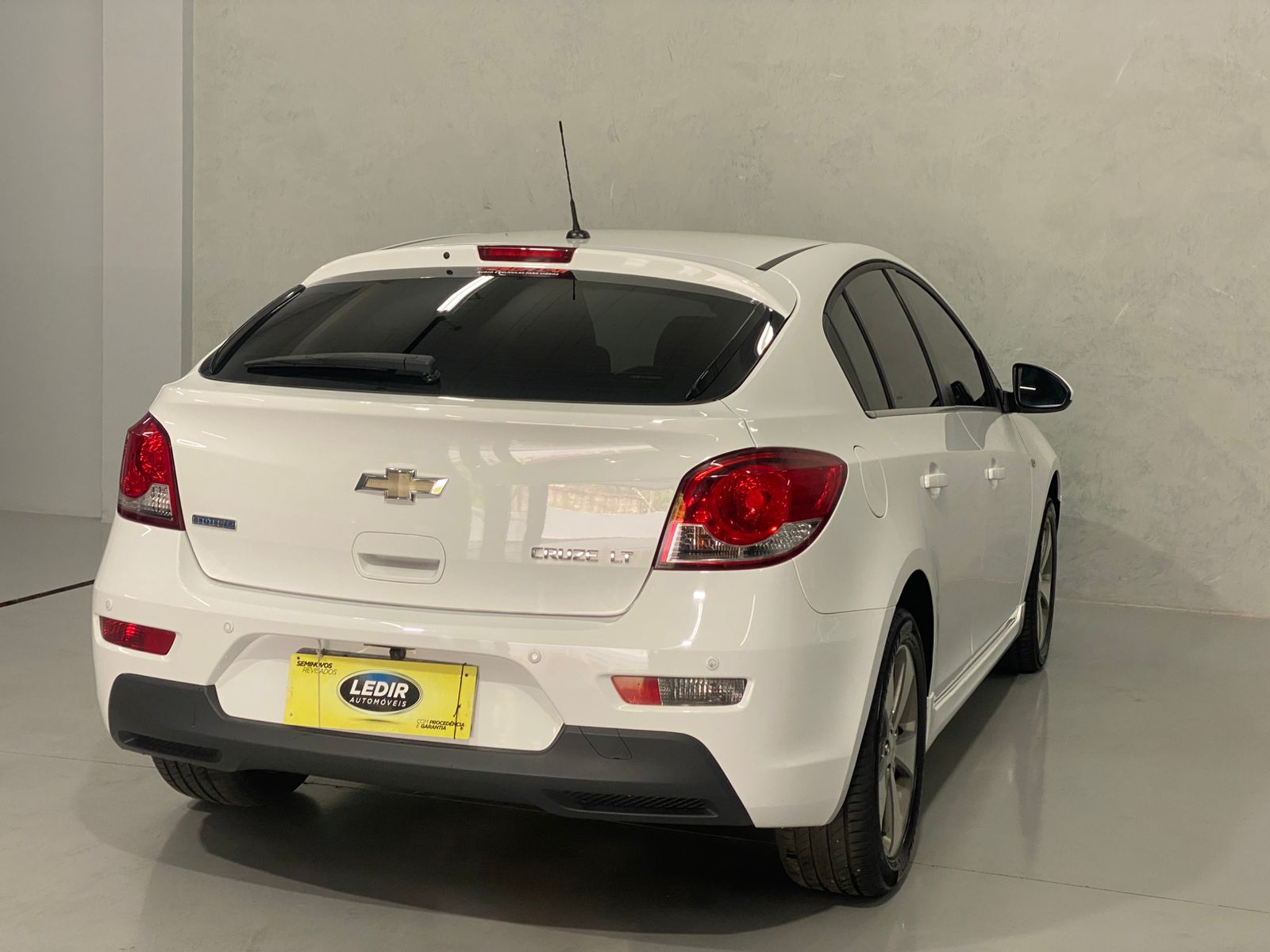 CHEVROLET CRUZE AUTOMÁTICO LT HB 2014 completo