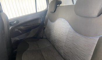 FIAT UNO ATTRACTIVE 1.0 2015 completo