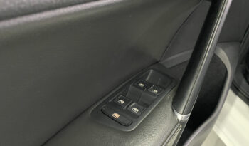 VOLKSWAGEN GOLF VARIANT AUTOMÁTICO CL AA 2016 completo