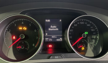 VOLKSWAGEN GOLF VARIANT AUTOMÁTICO CL AA 2016 completo