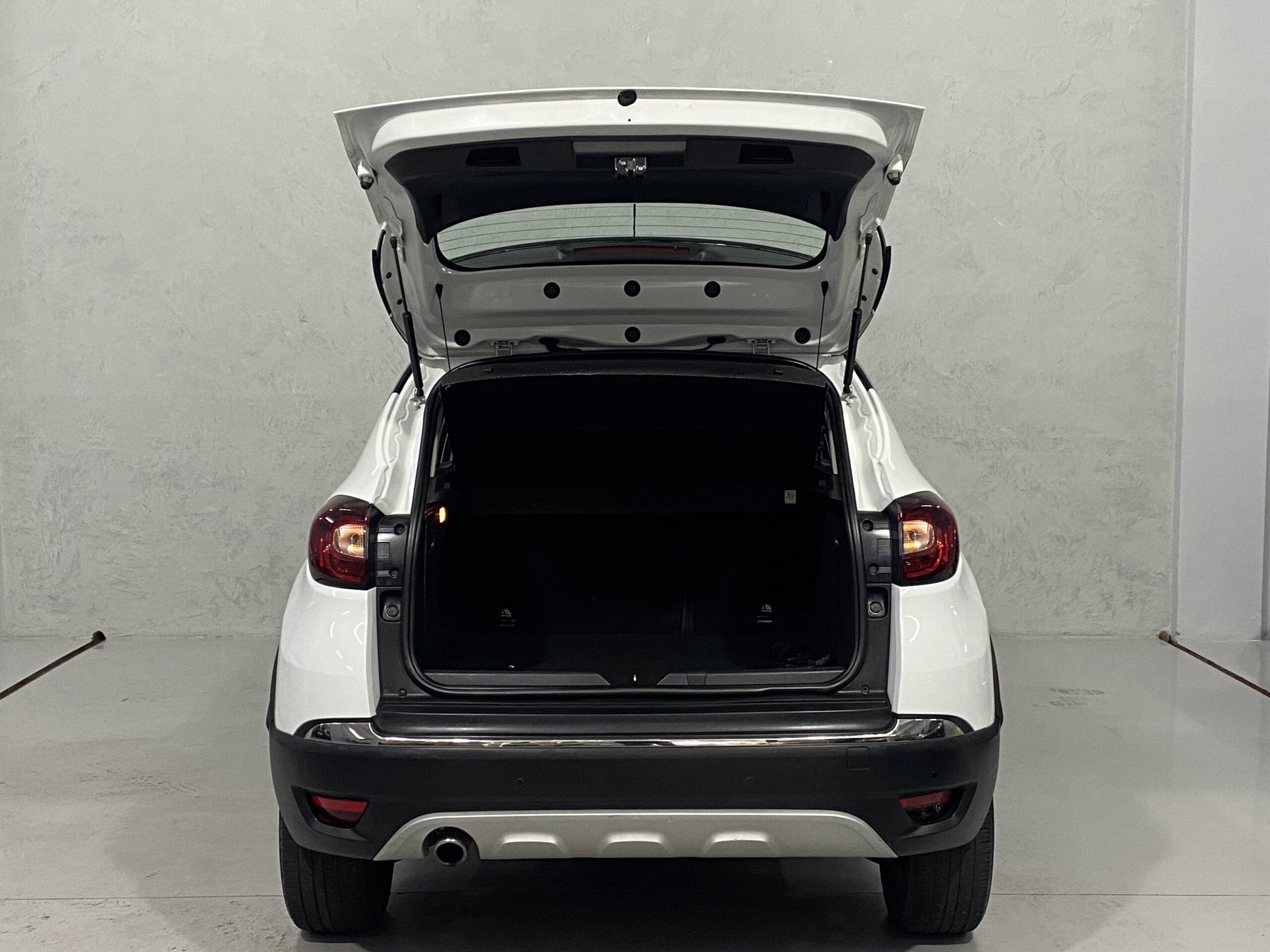 RENAULT CAPTUR INTEN 16A AUTOMÁTICO 2018 completo