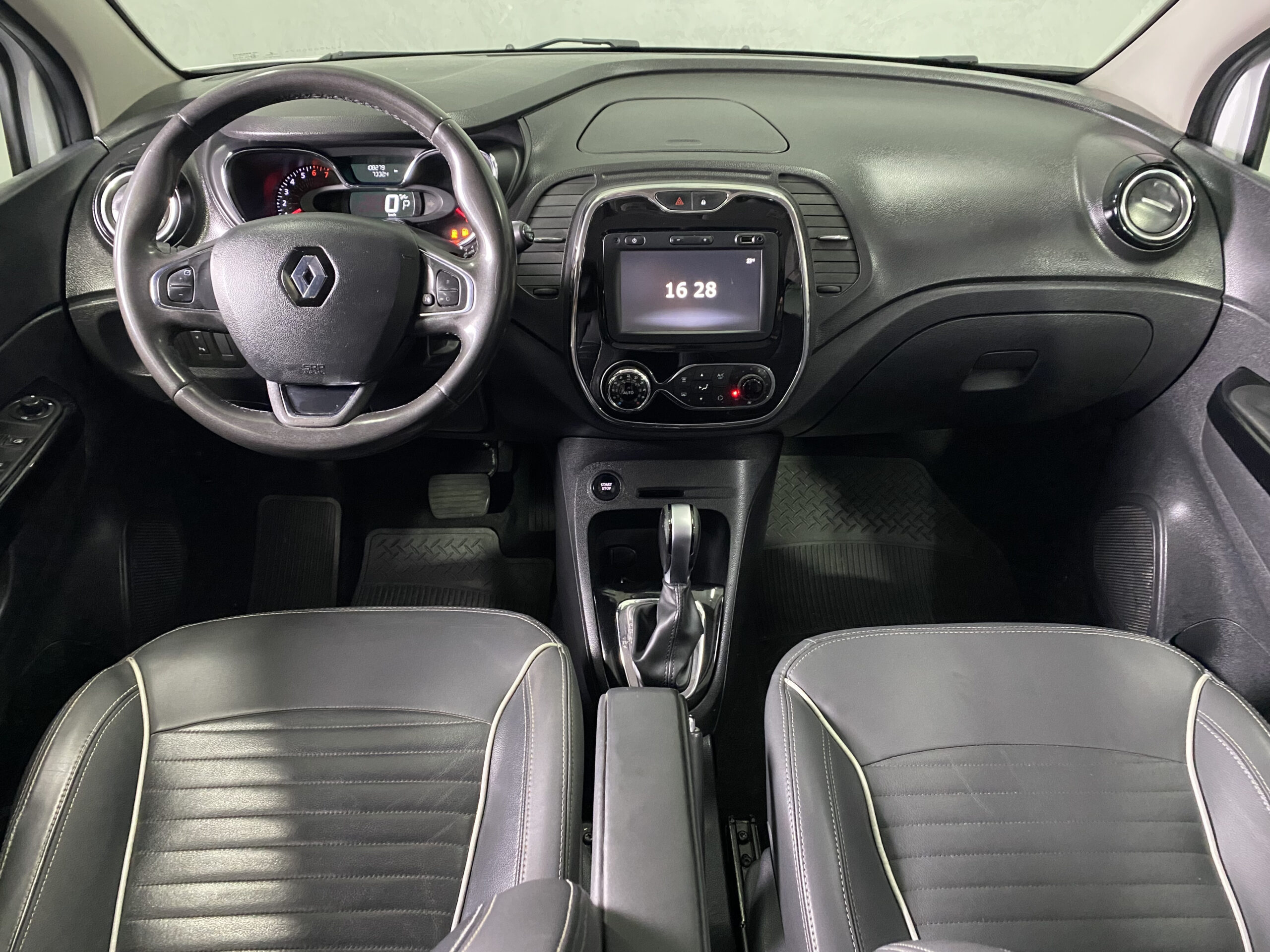 RENAULT CAPTUR INTEN 16A AUTOMÁTICO 2018 completo