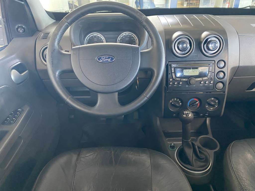 FORD ECOSPORT XLT 1.6 2005 completo