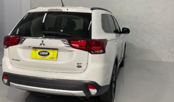 MITSUBISHI OUTLANDER 3.0 GT completo