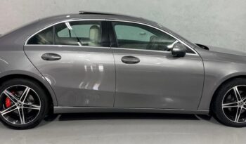 MERCEDES-BENZ A200 1.3 TURBO completo