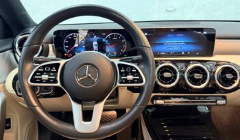 MERCEDES-BENZ A200 1.3 TURBO completo