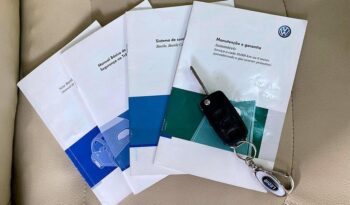 VOLKSWAGEN BEETLE completo