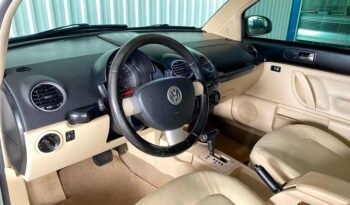 VOLKSWAGEN BEETLE completo