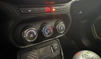 JEEP RENEGADE 1.8 MT completo