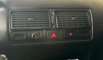 VOLKSWAGEN GOLF 2.0 CONFORTLINE completo