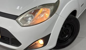 FORD FIESTA SEDAN 1.6 FLEX completo