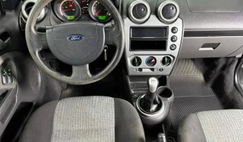 FORD FIESTA SEDAN 1.6 FLEX completo