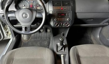 VOLKSWAGEN POLO SEDAN 1.6 MANUAL 2013 completo