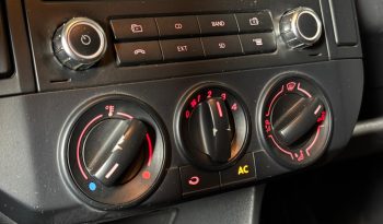 VOLKSWAGEN POLO SEDAN 1.6 MANUAL 2013 completo